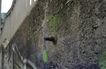 Sensor-Messstelle in Bestandsbeton, Nahaufnahme